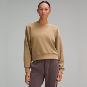 Softstreme Perfectly Oversized Cropped Crew